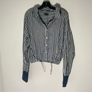Kenneth Cole Women’s Long Sleeve Button Front Crop Striped Top